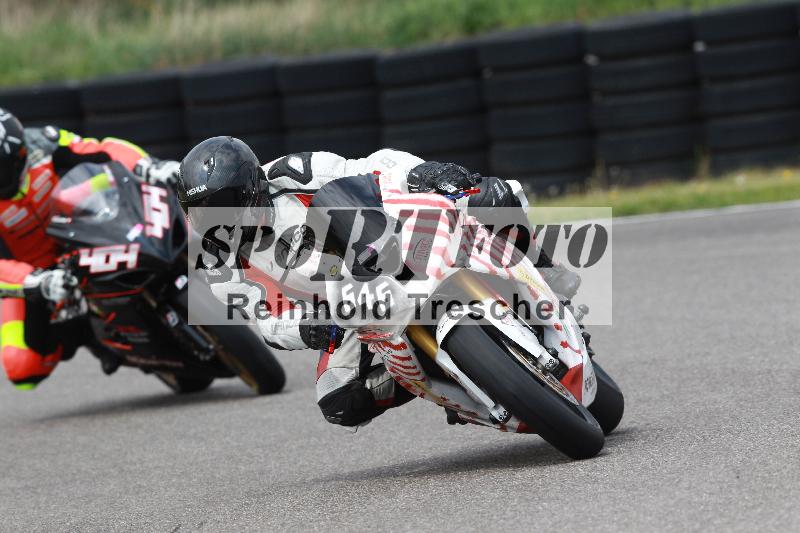 Archiv-2022/13 25.04.2022 Plüss Moto Sport ADR/Freies Fahren/646